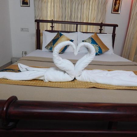 Royal Homes Kochi Bagian luar foto